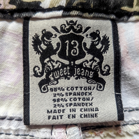 🎀Sweet Jeans | Rose Print | Size 13 - Picture 7 of 7